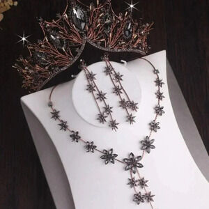 ( Sale ) Tiara, Necklace & Earrings